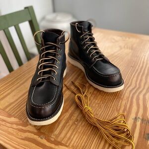 Red Wing 8849 Moc Toe Boots